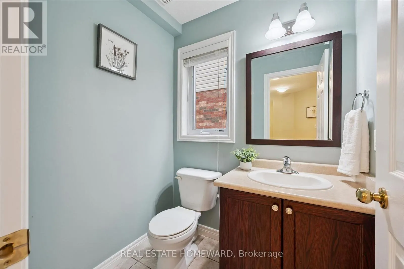 3 - 90 ALDERSON DRIVE