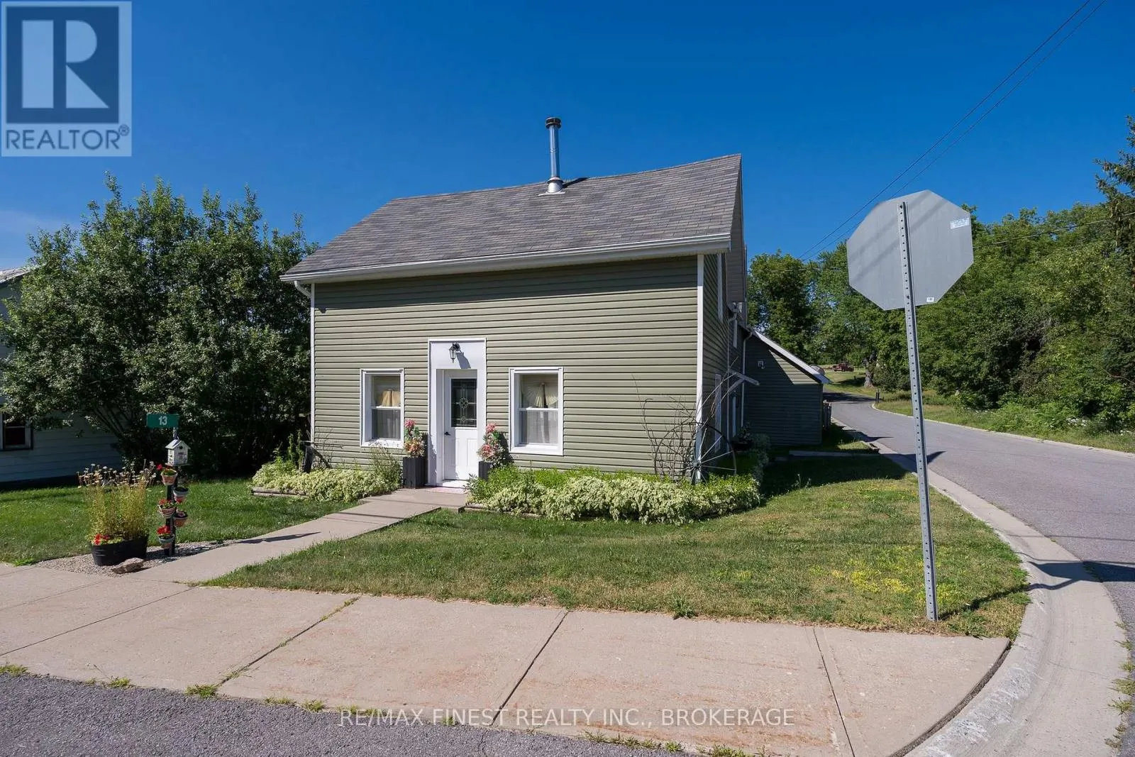 13 CONCESSION STREET