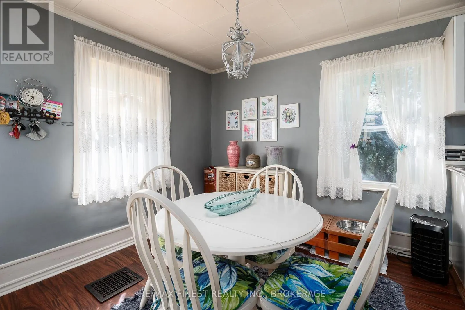 13 CONCESSION STREET