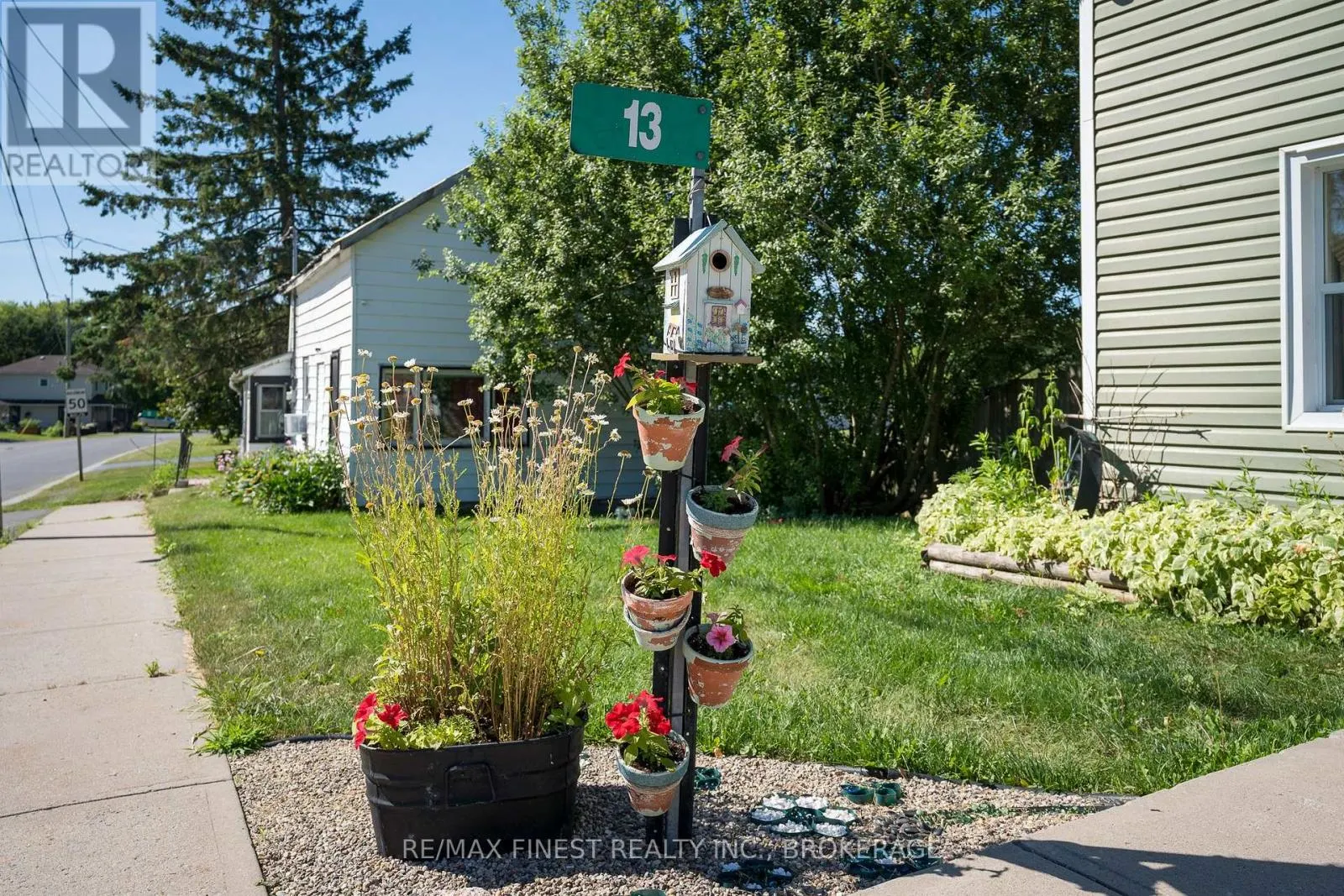 13 CONCESSION STREET