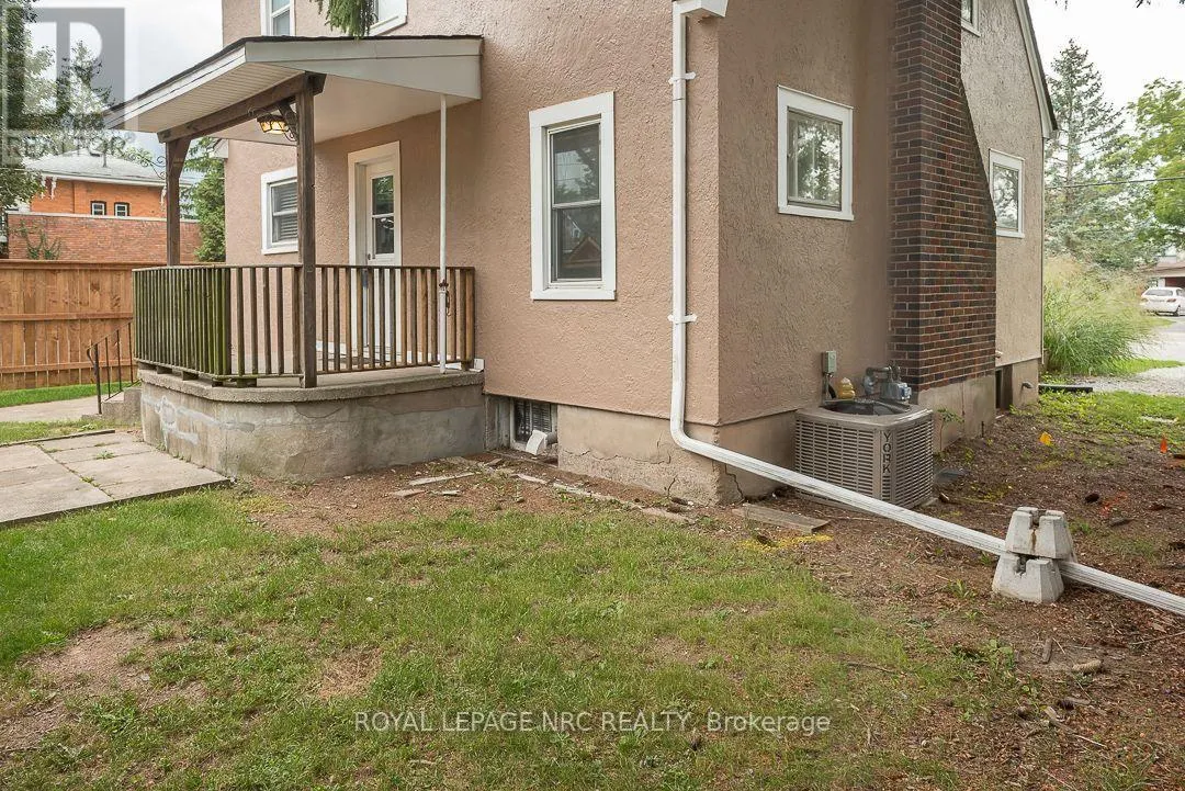 162 AQUEDUCT STREET