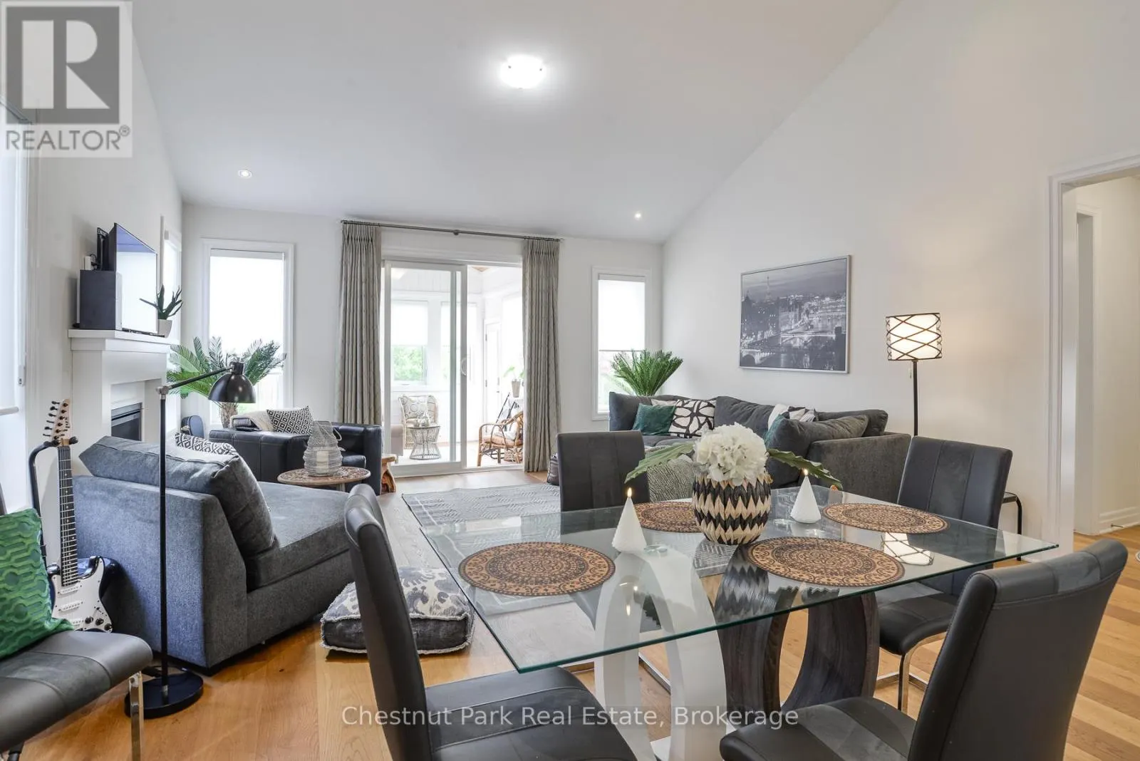 5 HUNTER PLACE