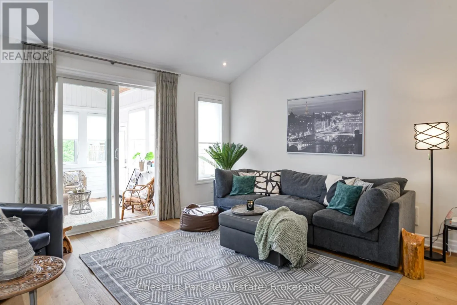 5 HUNTER PLACE