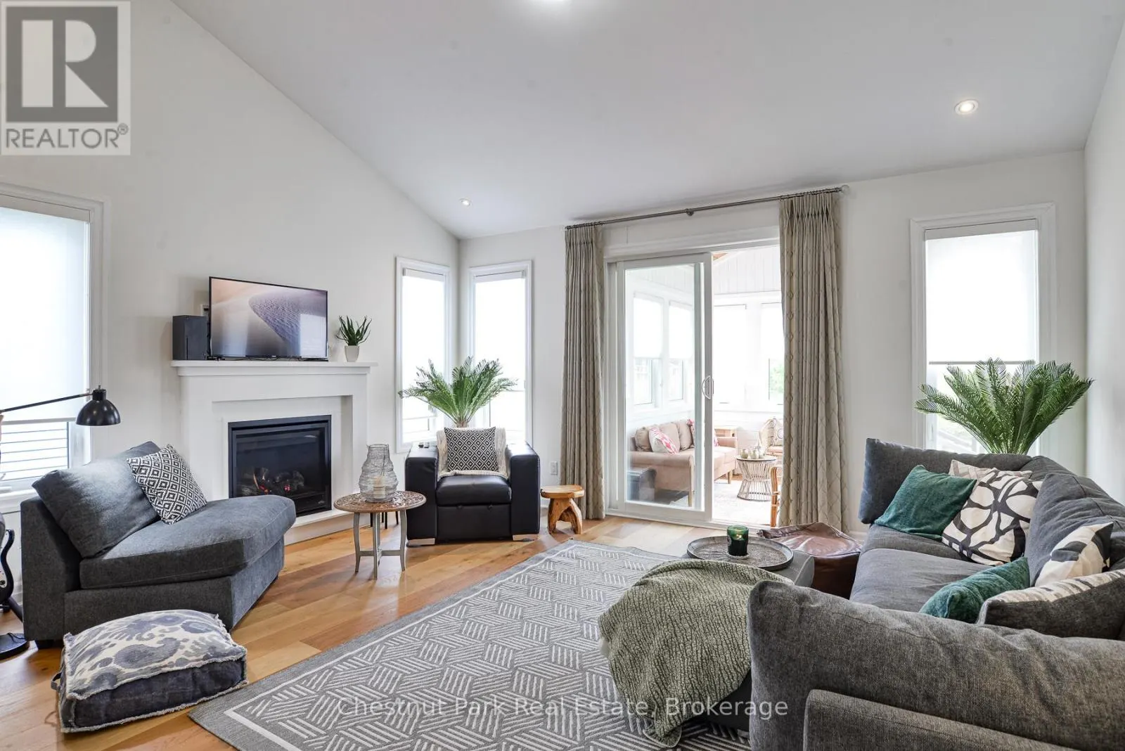 5 HUNTER PLACE