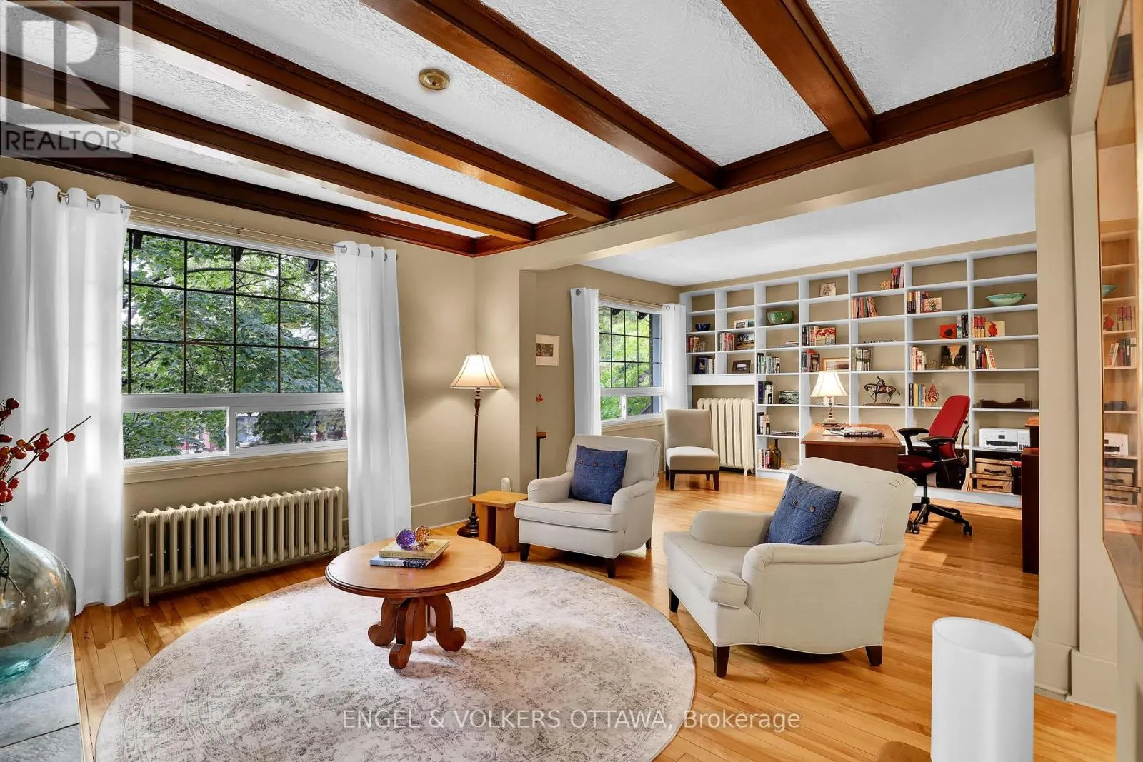 5 WOODLAWN AVENUE