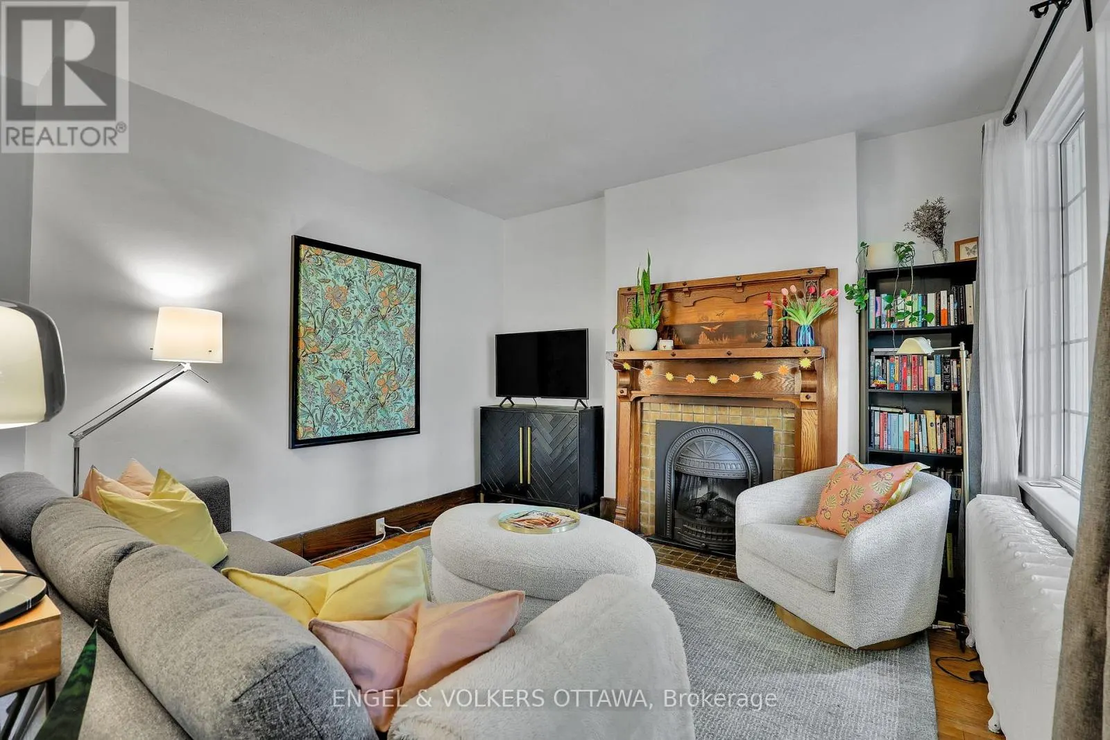5 WOODLAWN AVENUE