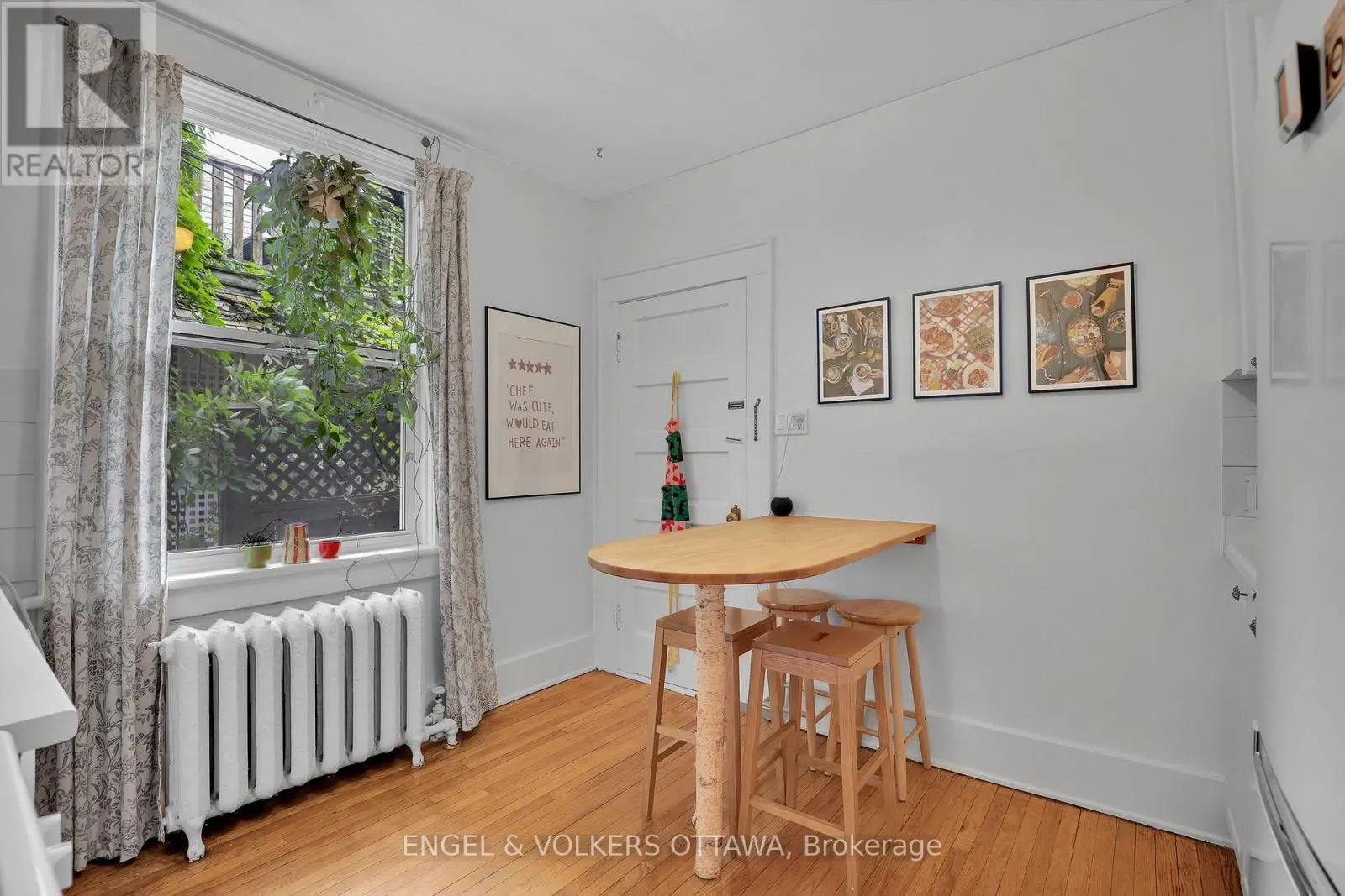 5 WOODLAWN AVENUE