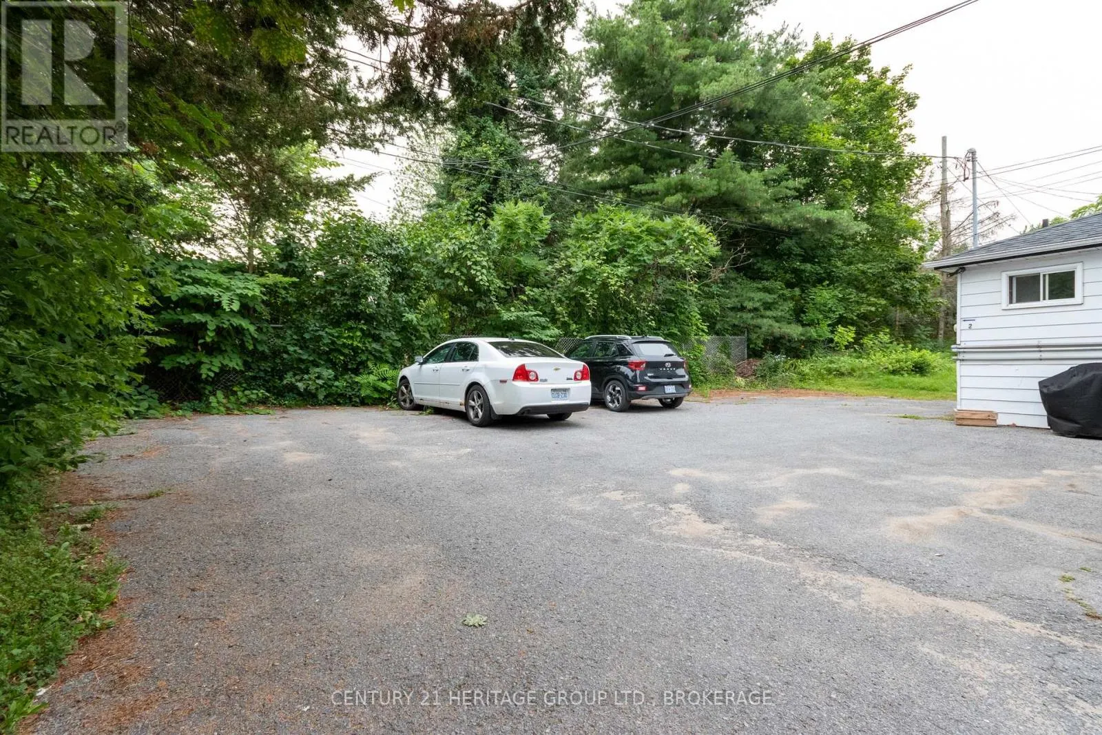 625 KING STREET W