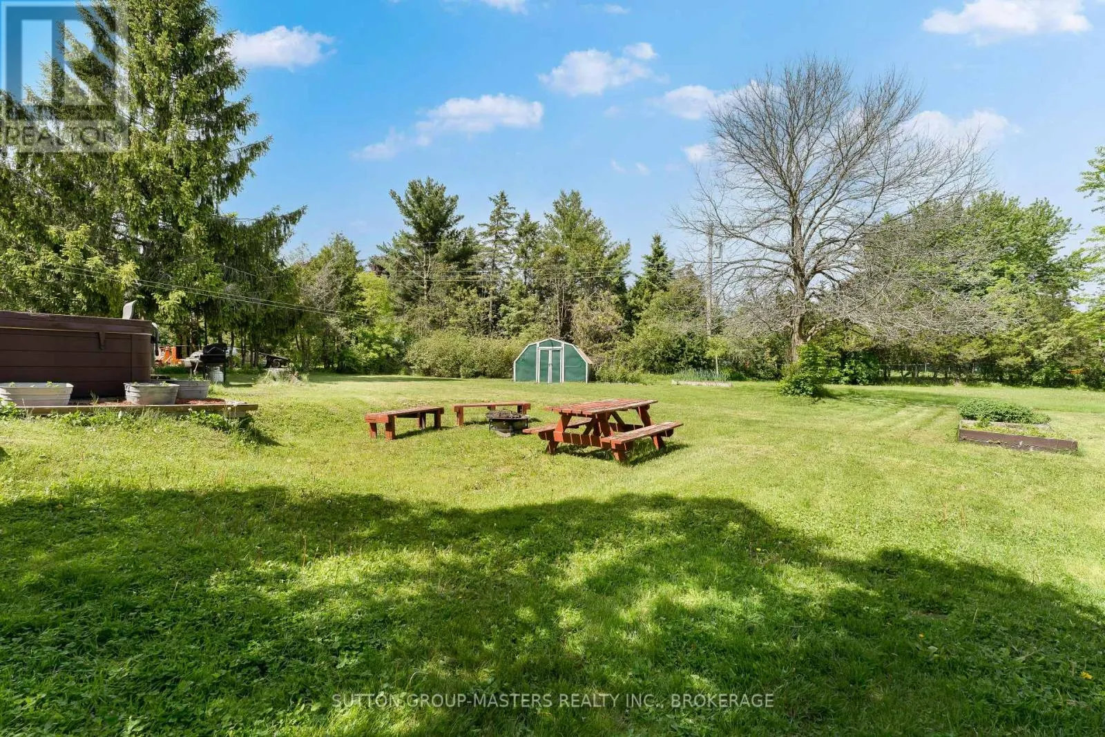 21 MCDONALD CRESCENT