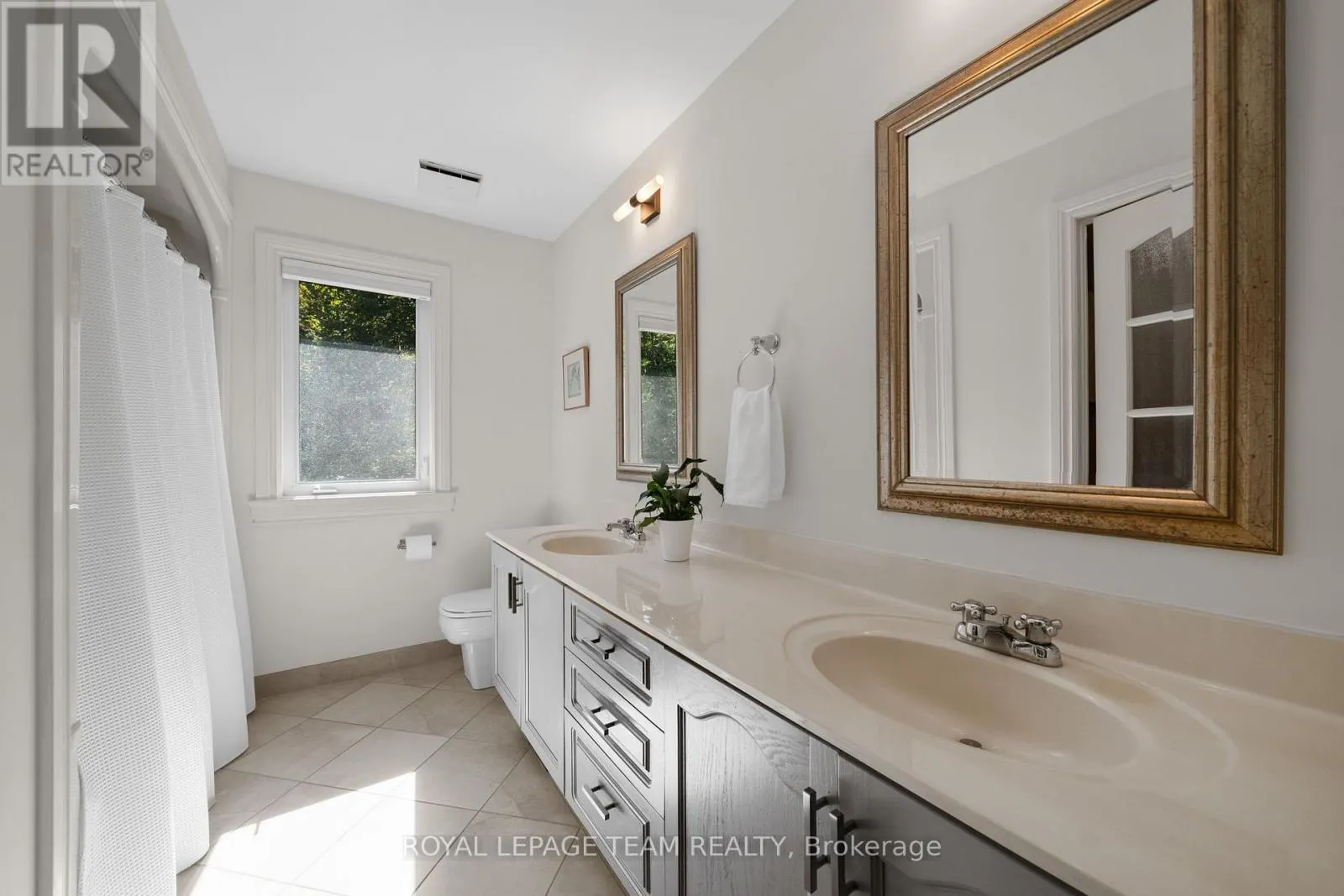 1414 SHERRUBY WAY