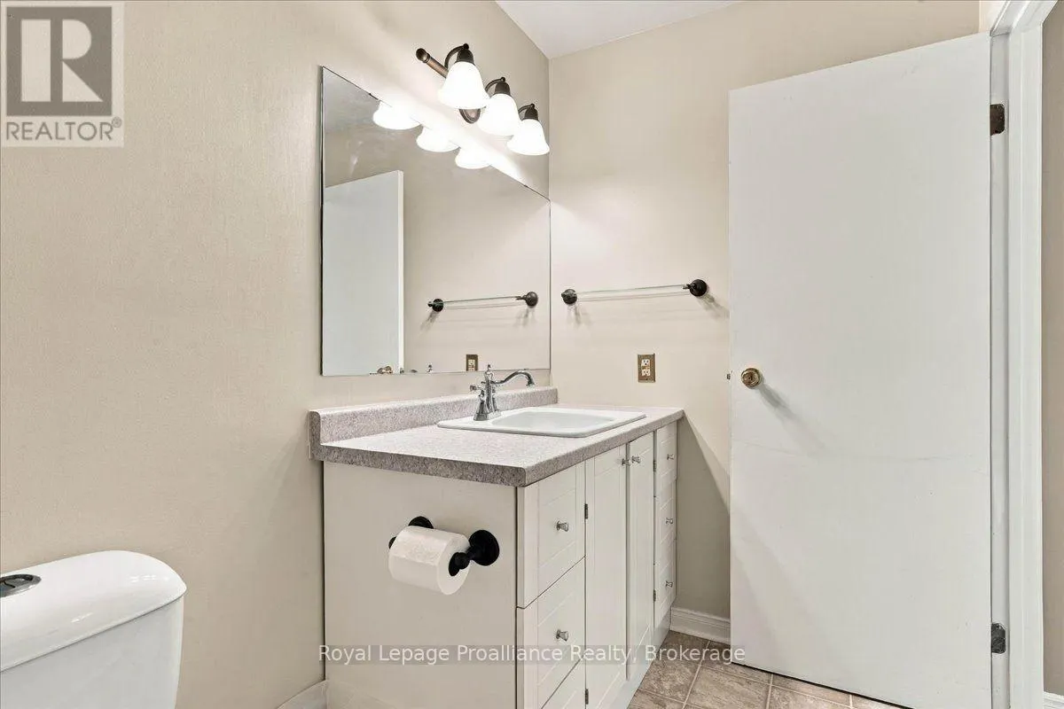 307B - 221 NORTH PARK STREET #307B