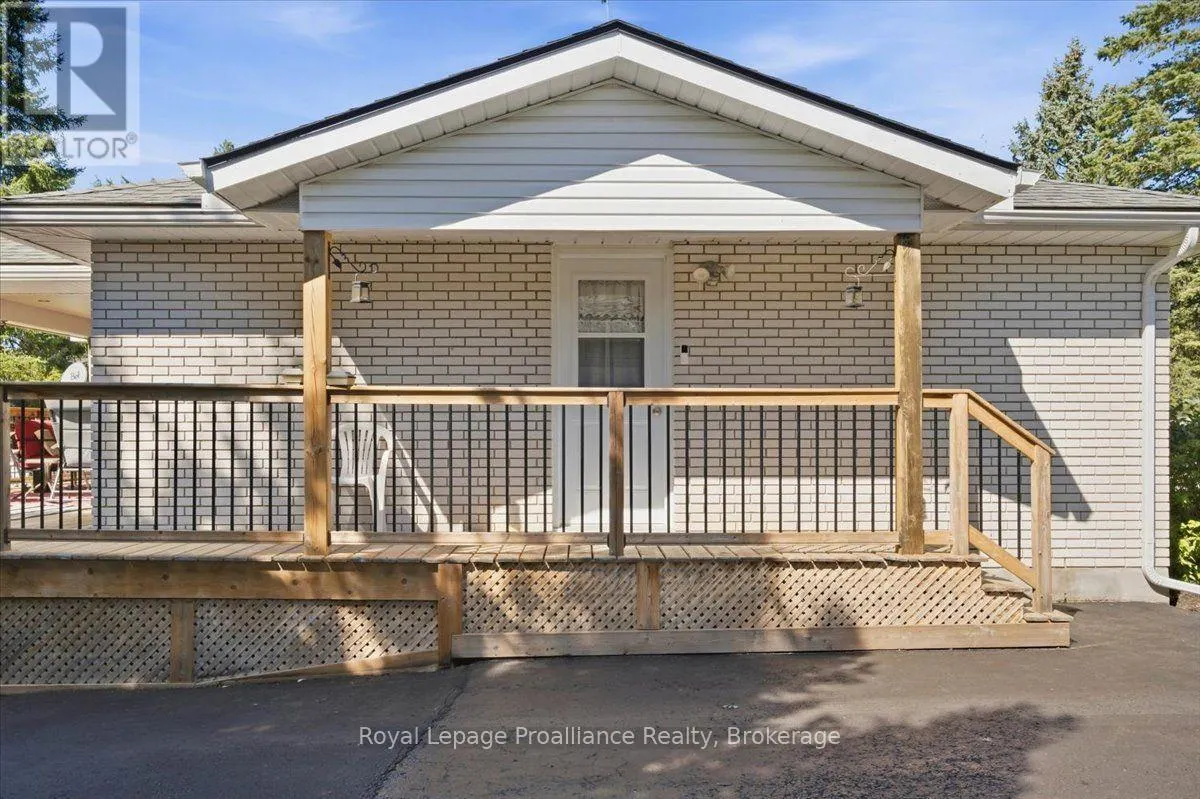 91 CHATTERTON VALLEY CRESCENT