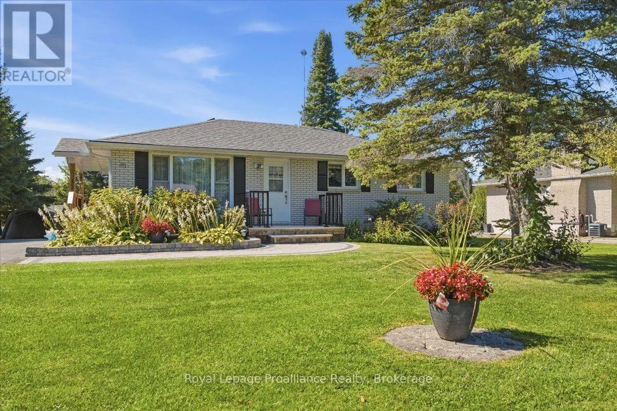 91 CHATTERTON VALLEY CRESCENT