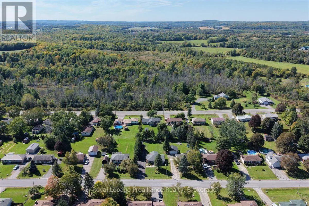 91 CHATTERTON VALLEY CRESCENT