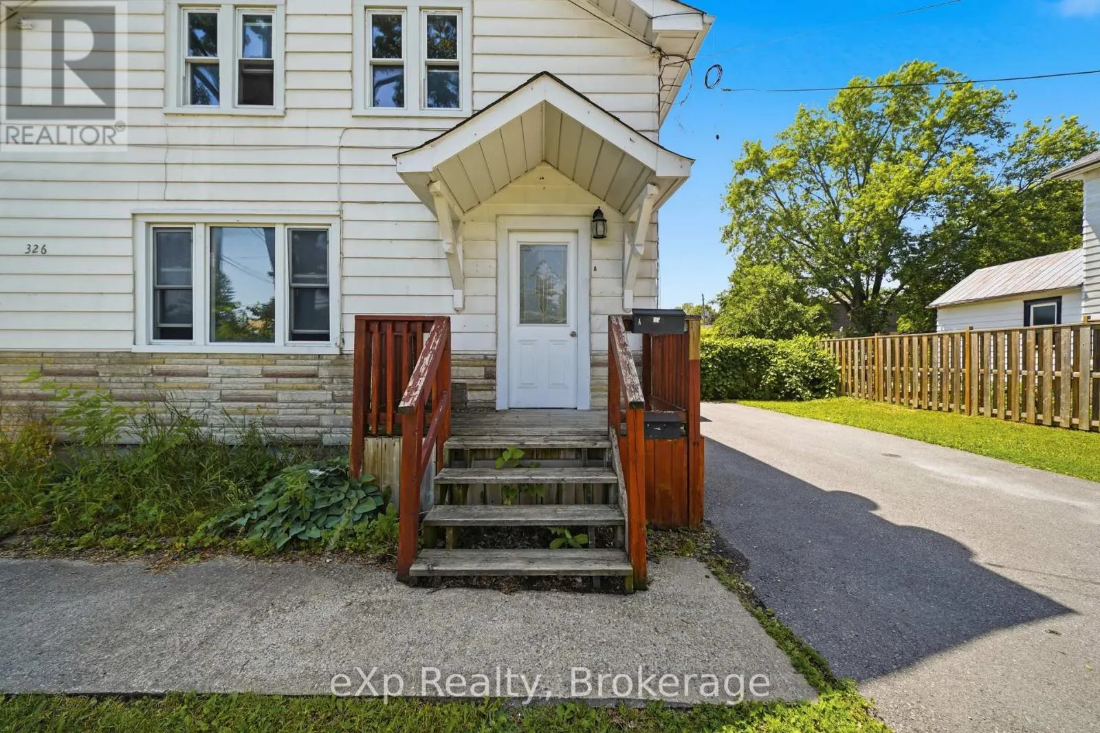 326 SIDNEY STREET