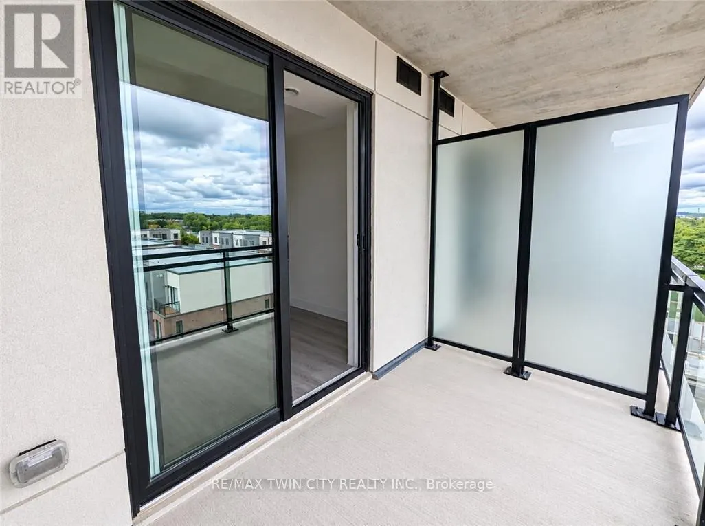 308 - 103 ROGER STREET