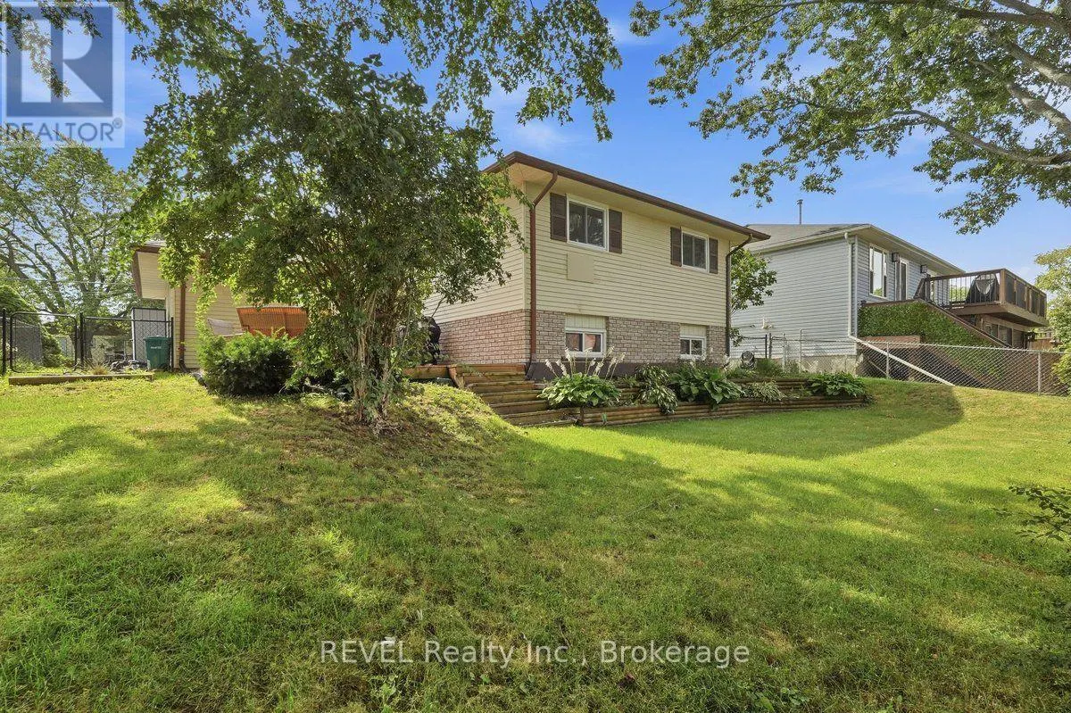 92 MAPLE DRIVE