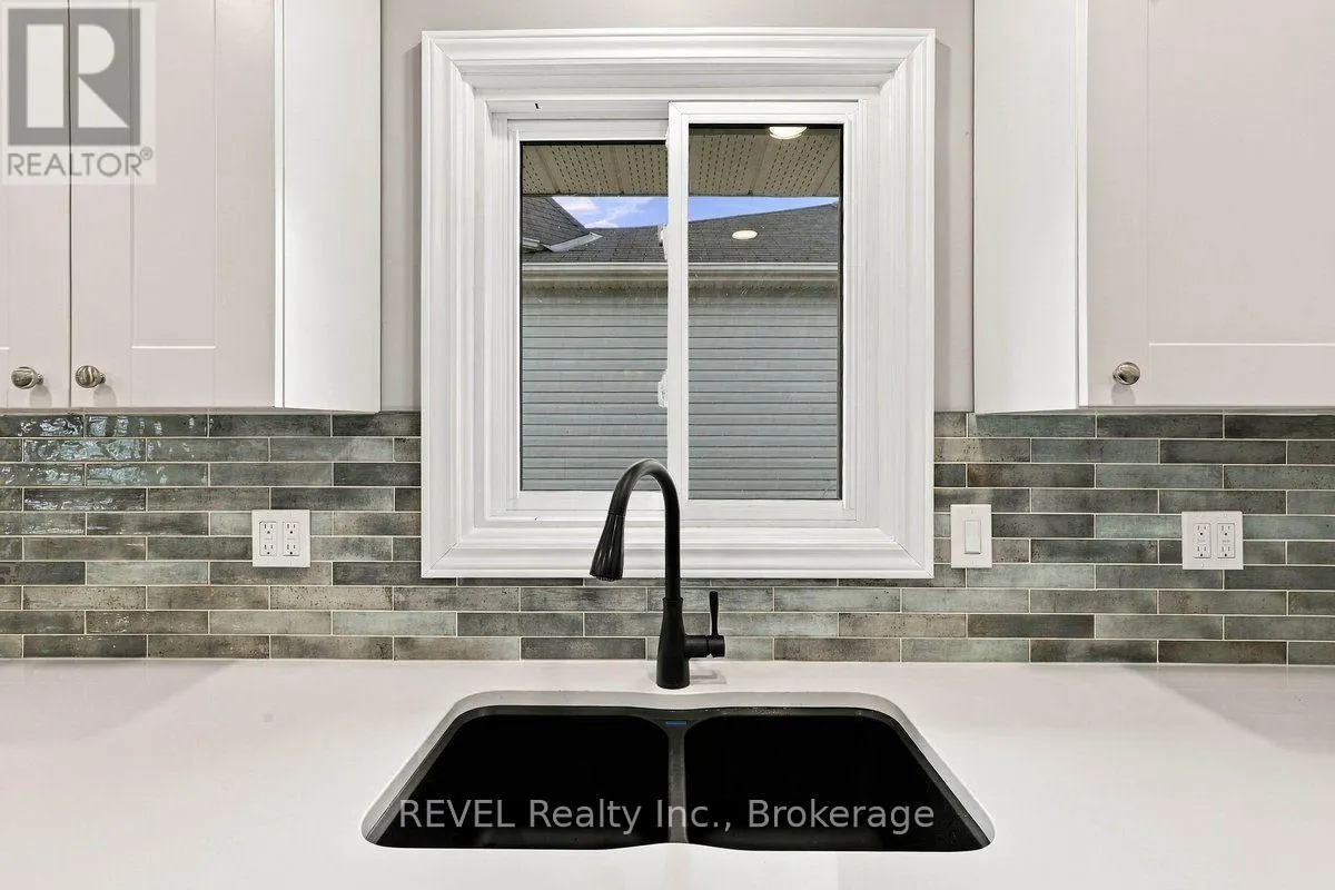 92 MAPLE DRIVE