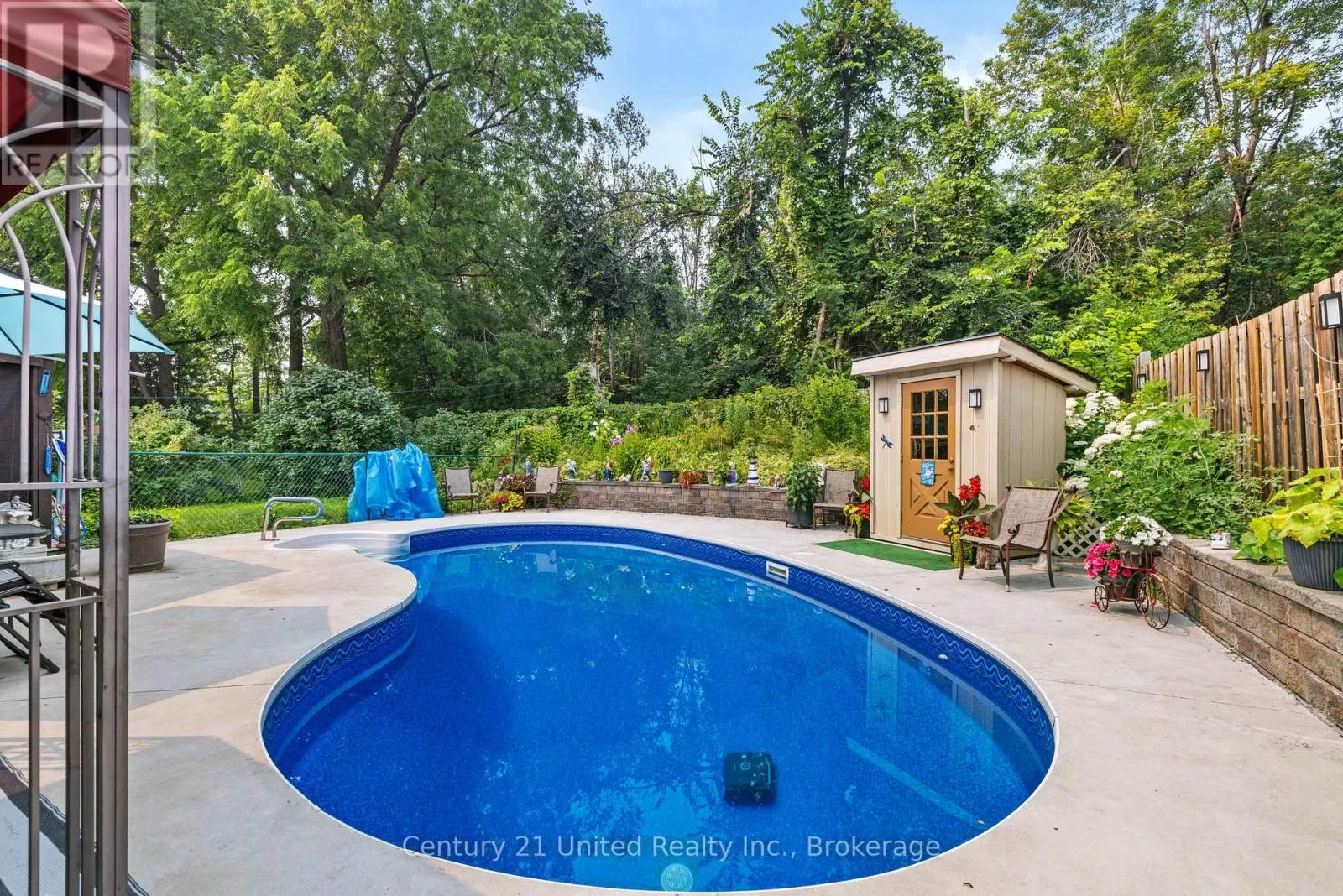 941 GOLFVIEW ROAD