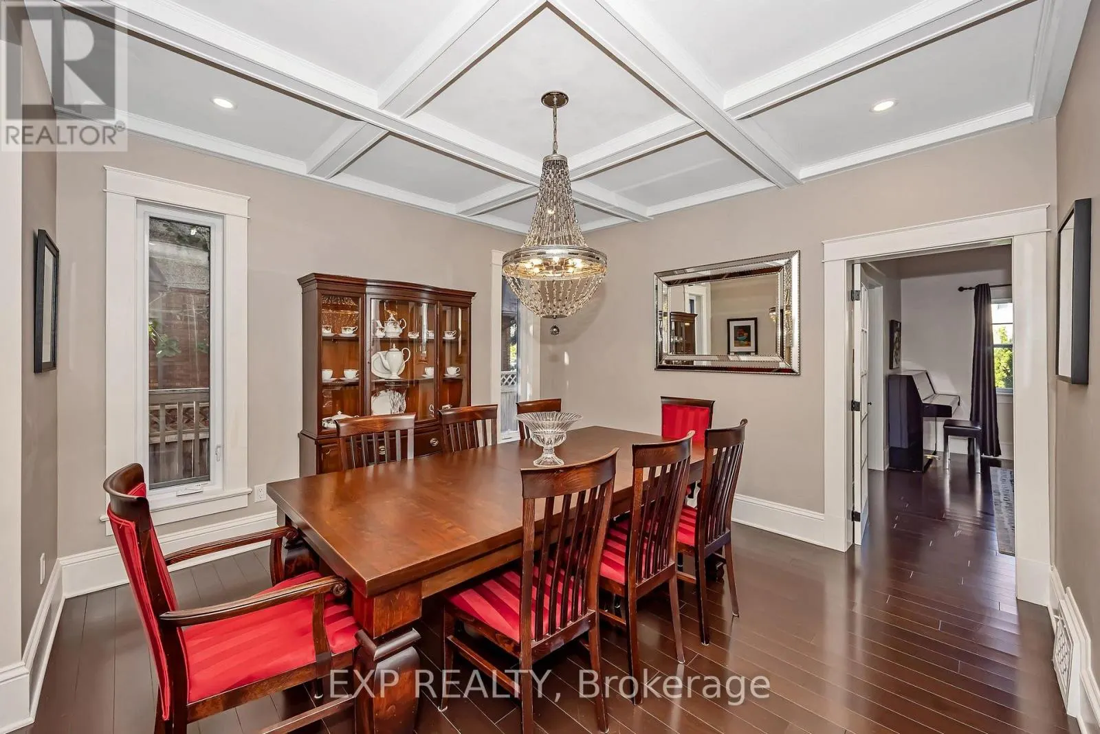 134 BROADWAY AVENUE