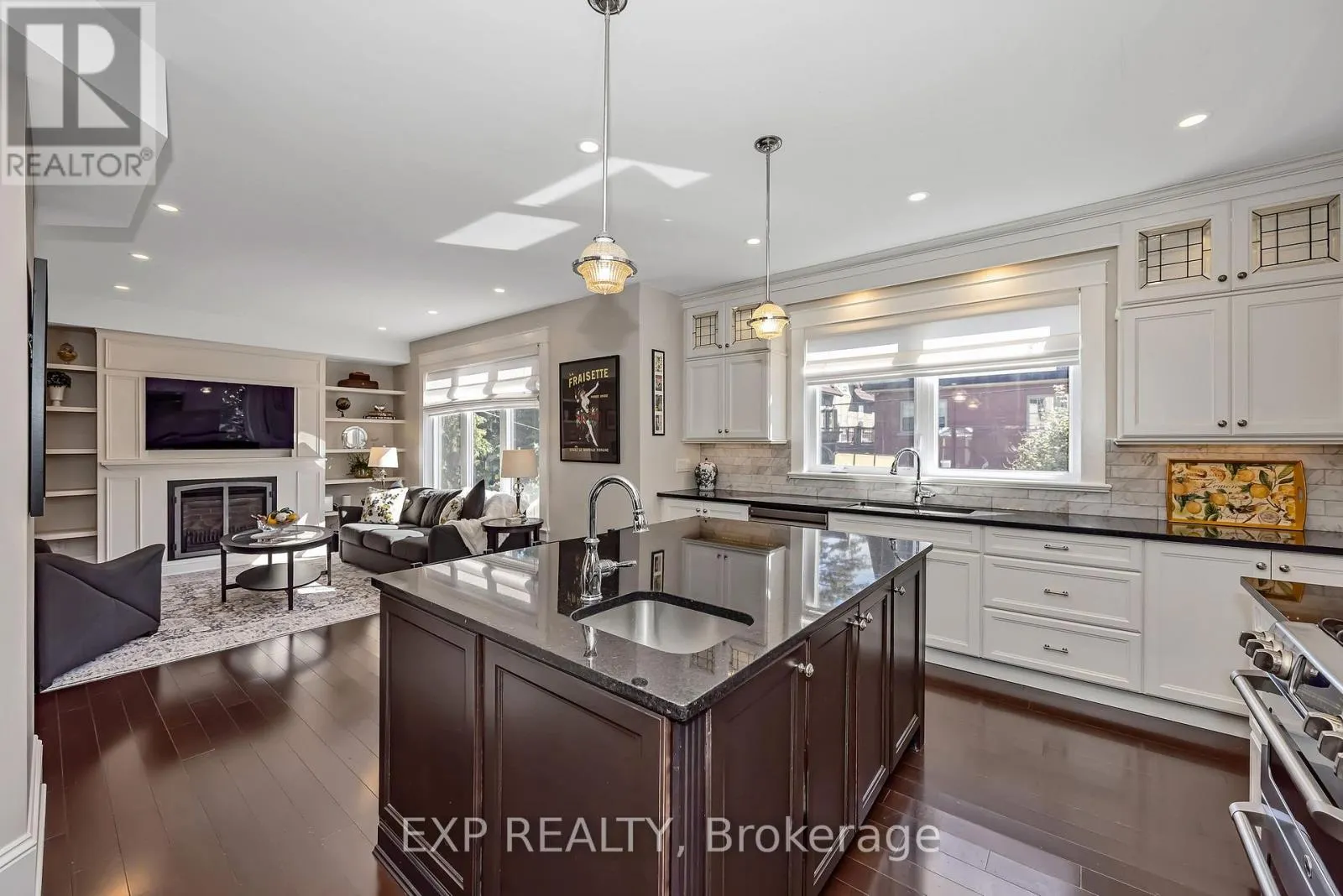 134 BROADWAY AVENUE
