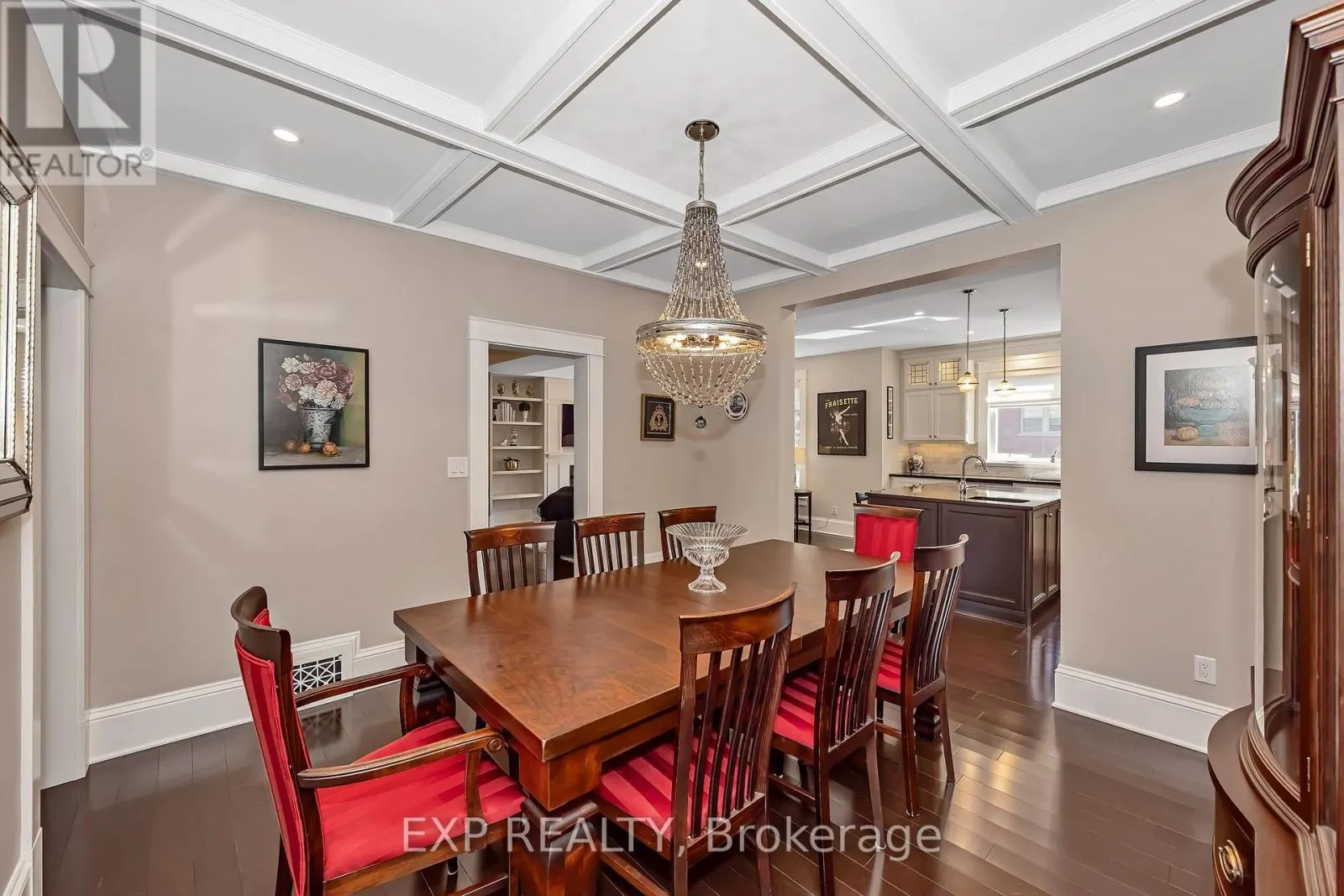 134 BROADWAY AVENUE