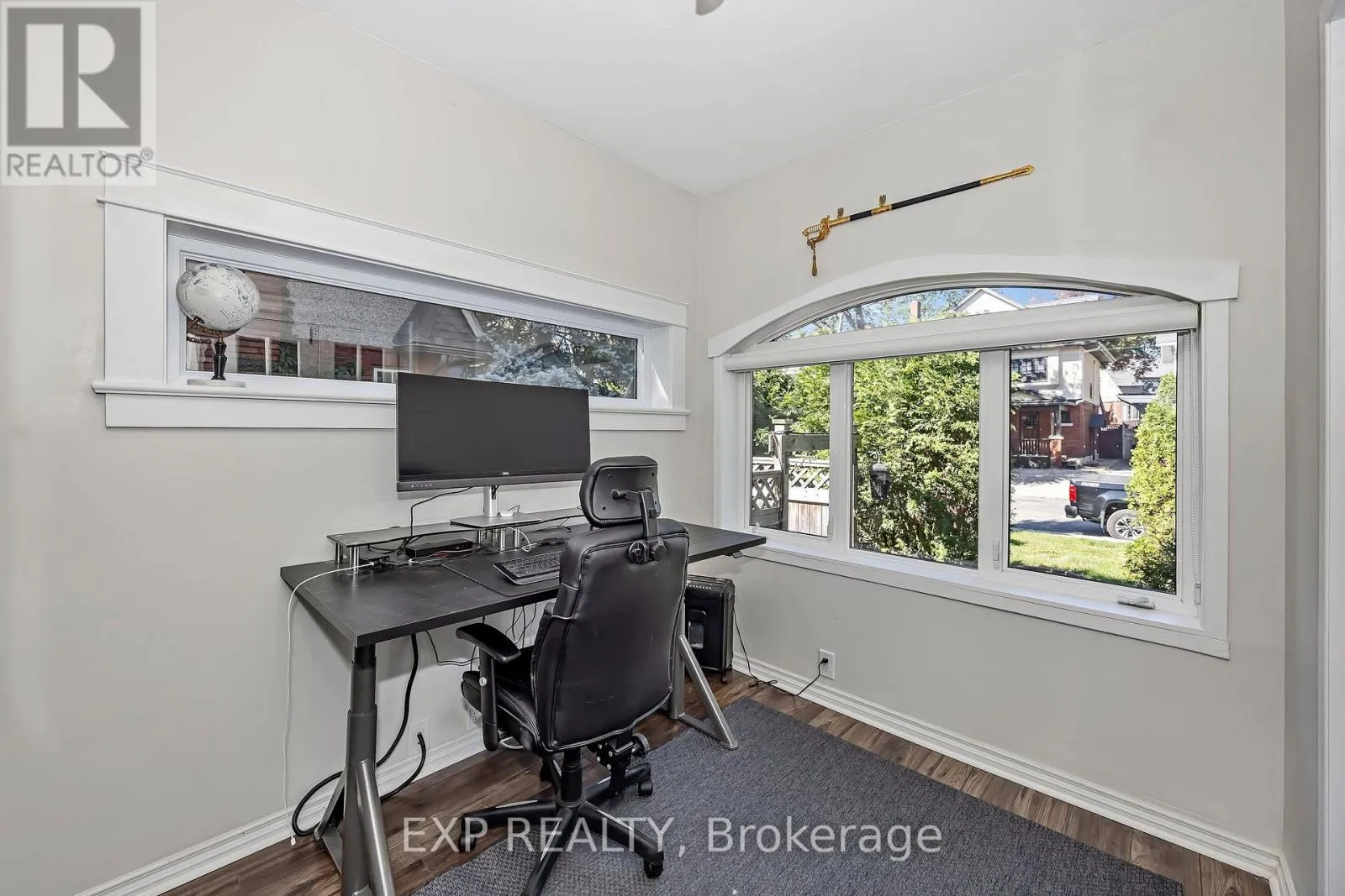 134 BROADWAY AVENUE