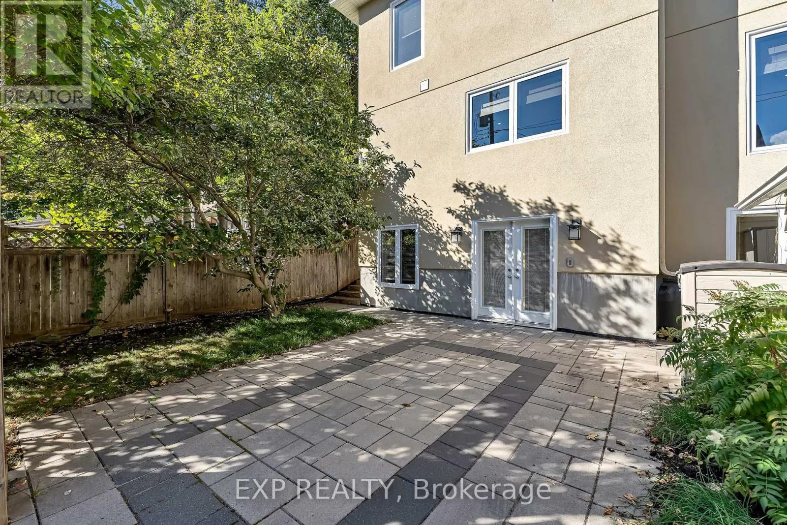 134 BROADWAY AVENUE