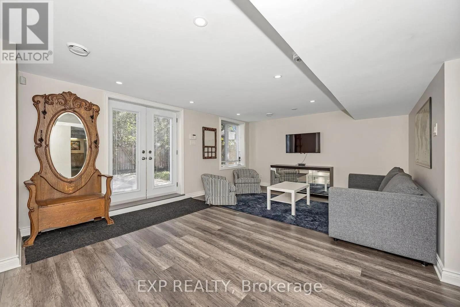 134 BROADWAY AVENUE