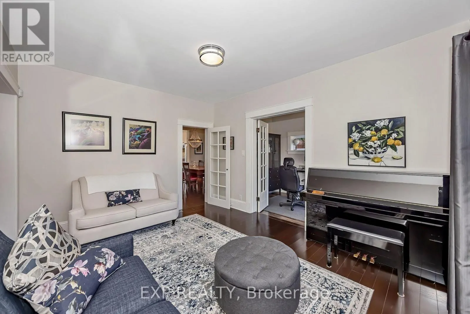 134 BROADWAY AVENUE