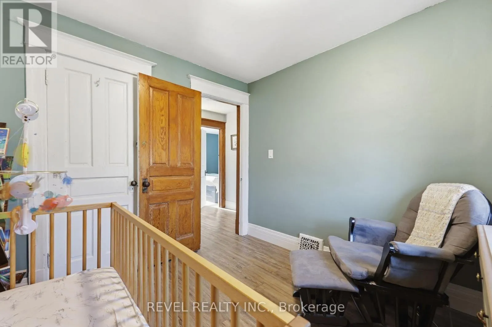 52 BERRYMAN AVENUE