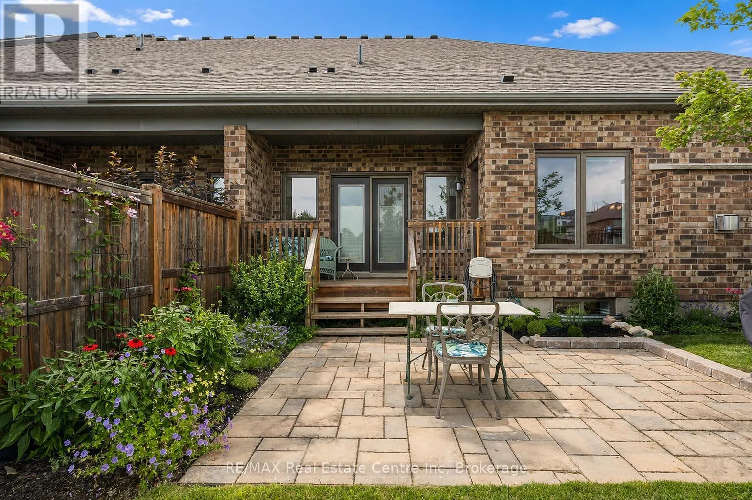 1 - 39 KAY CRESCENT #1