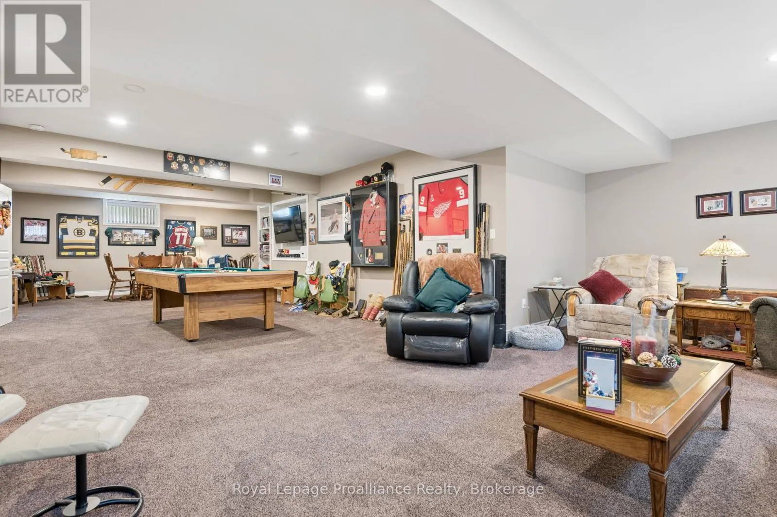 2 BEVAN DRIVE