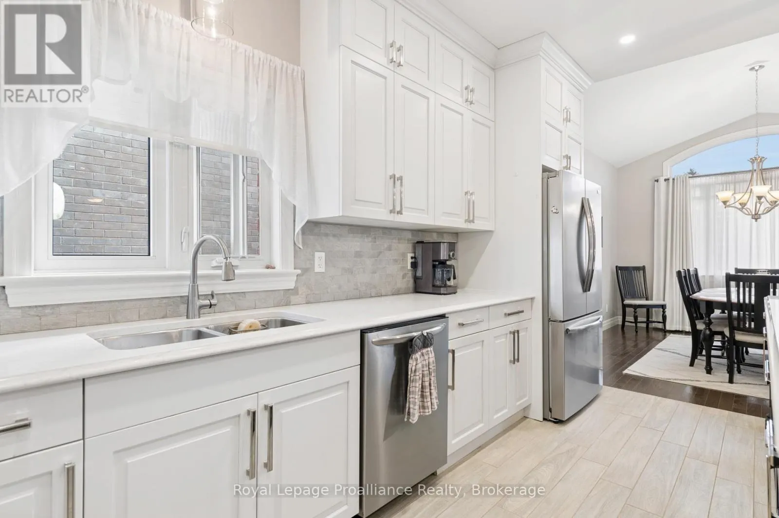 2 BEVAN DRIVE