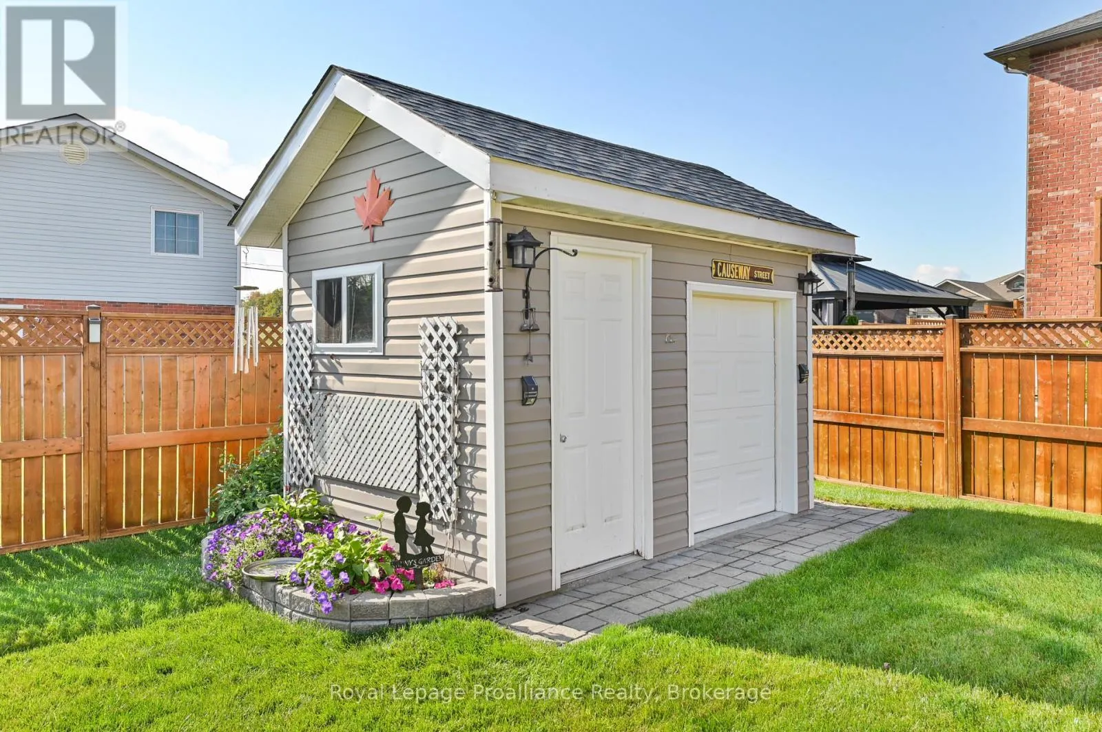 2 BEVAN DRIVE