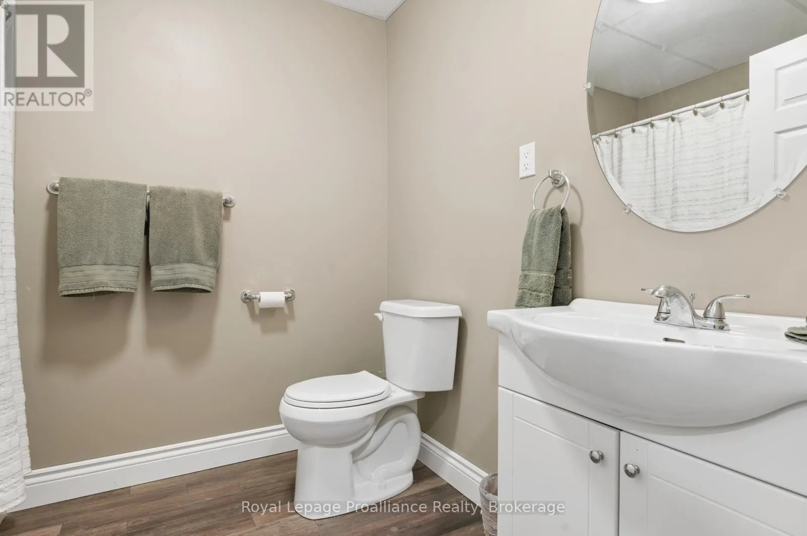 2 BEVAN DRIVE