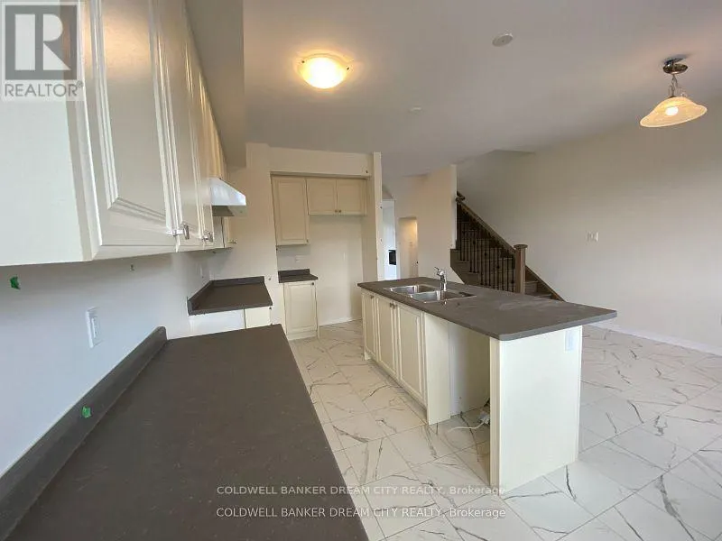 227 GILLESPIE DRIVE