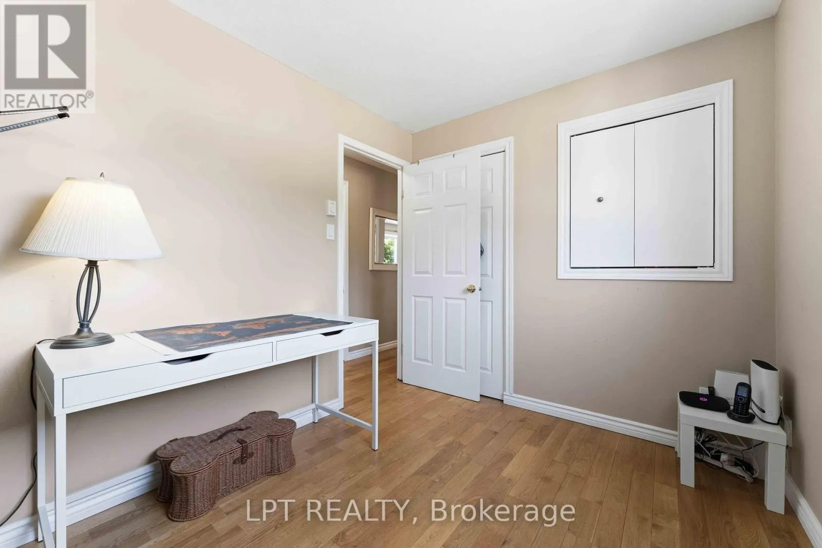 34 FRINGEWOOD DRIVE