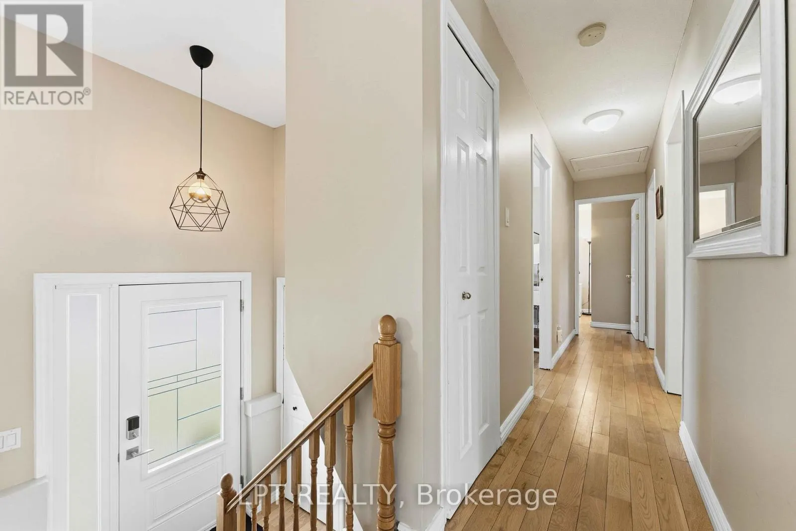 34 FRINGEWOOD DRIVE