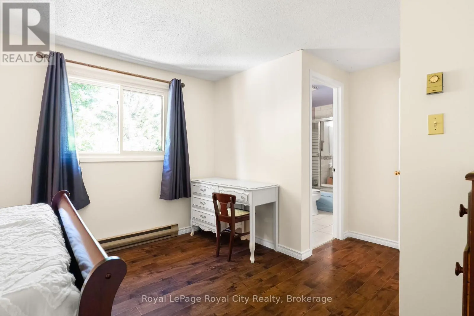 121 IMPERIAL ROAD N