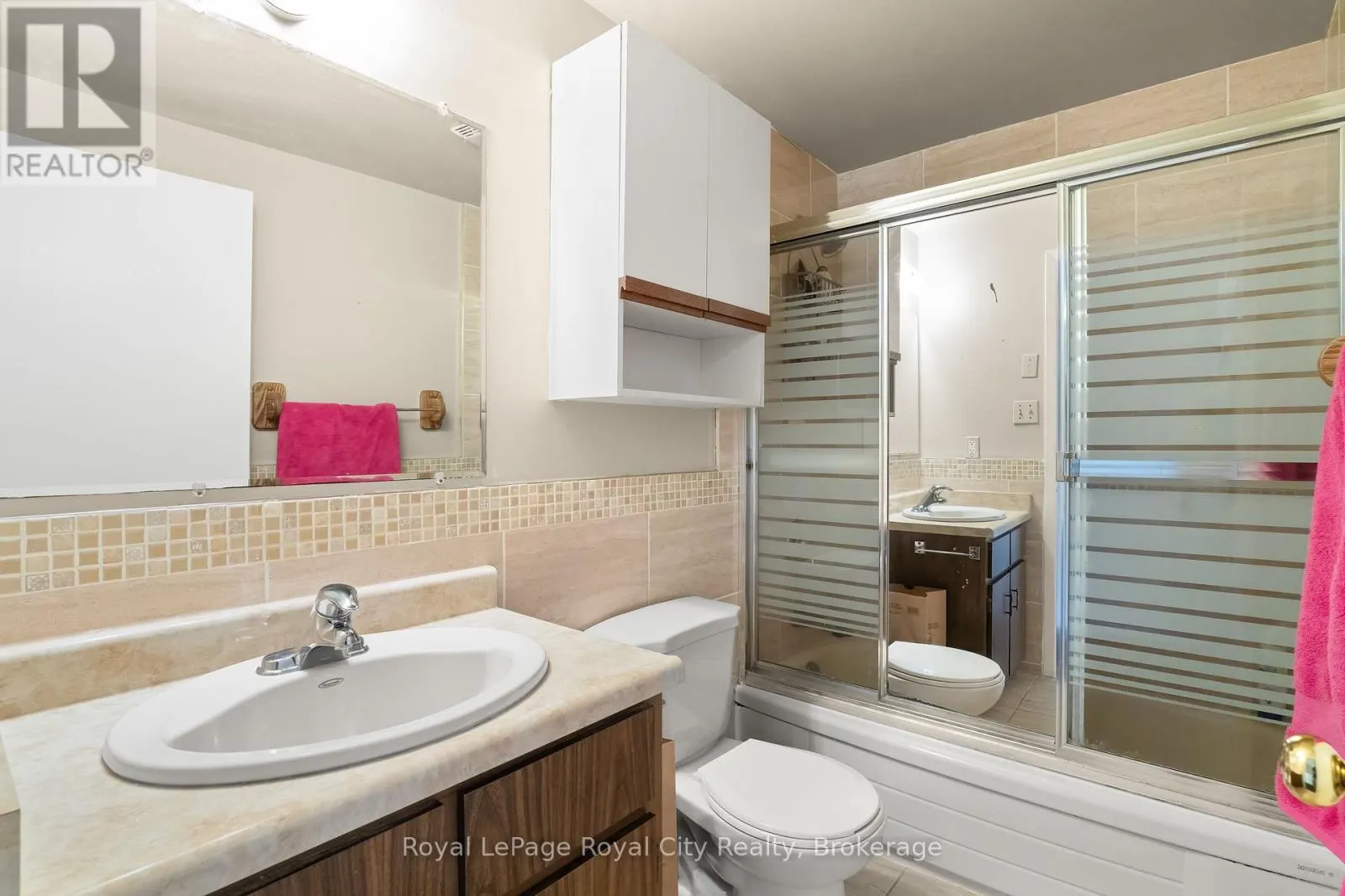 121 IMPERIAL ROAD N