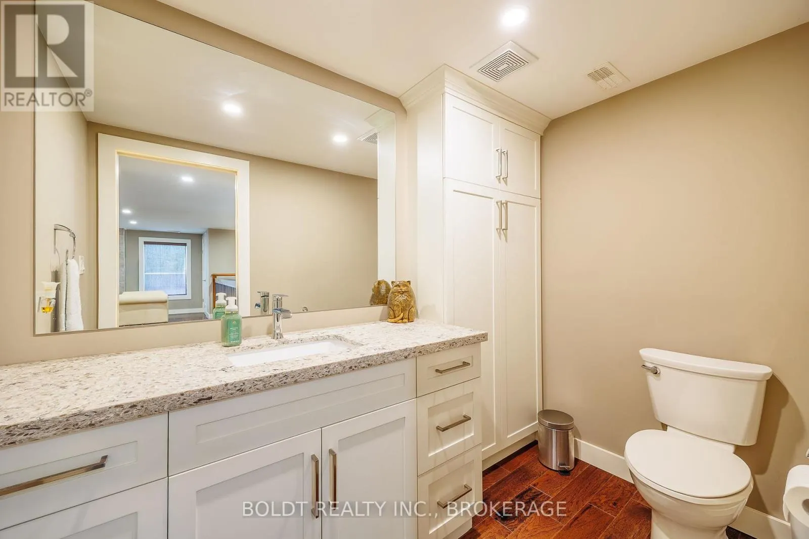 13-15 SECORD DRIVE