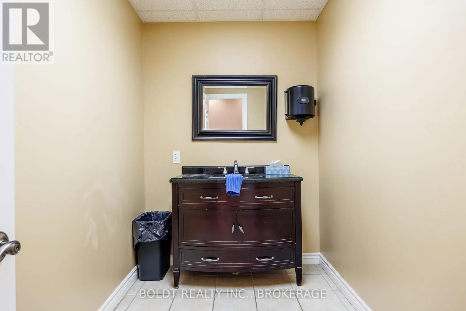 13-15 SECORD DRIVE