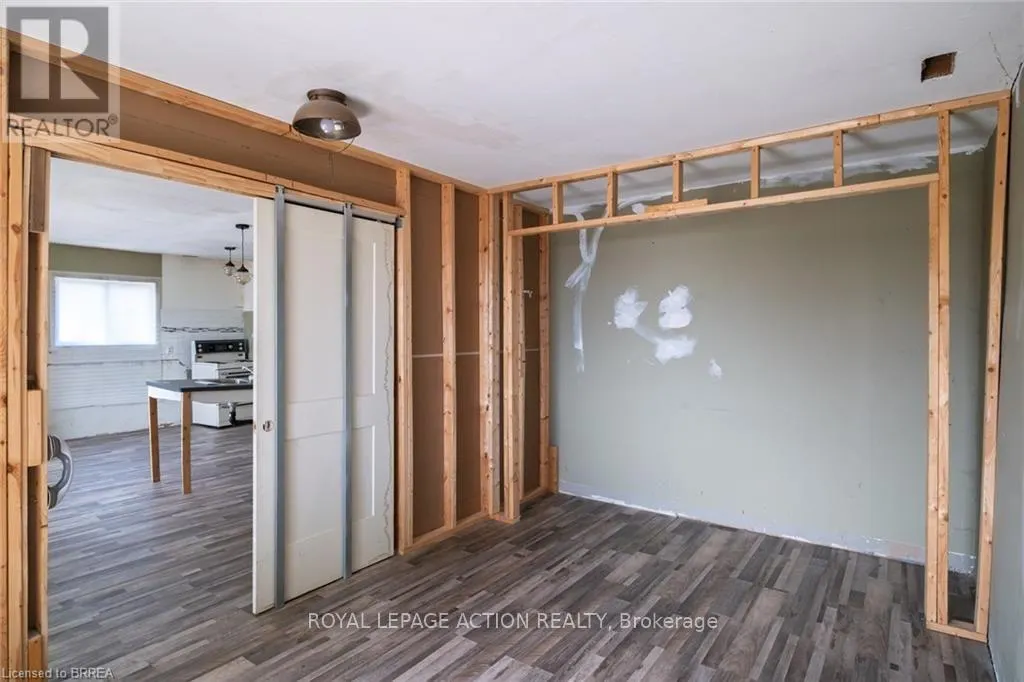 1459 LAKESHORE ROAD