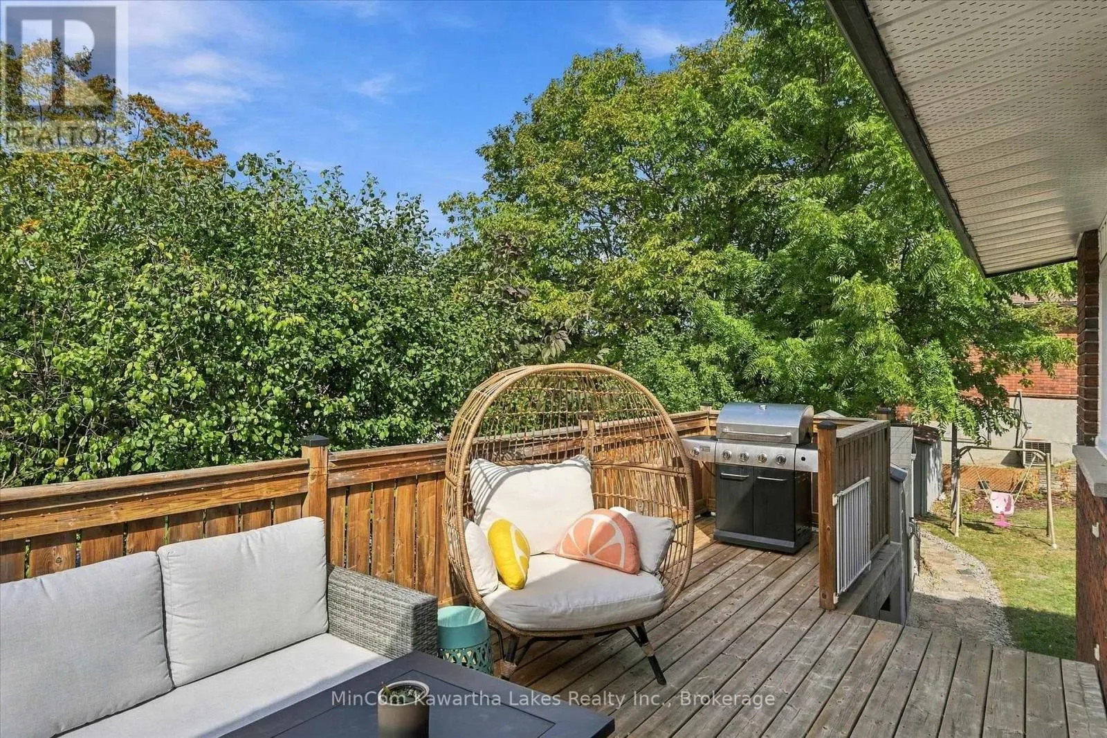 472 HIGHLAND ROAD