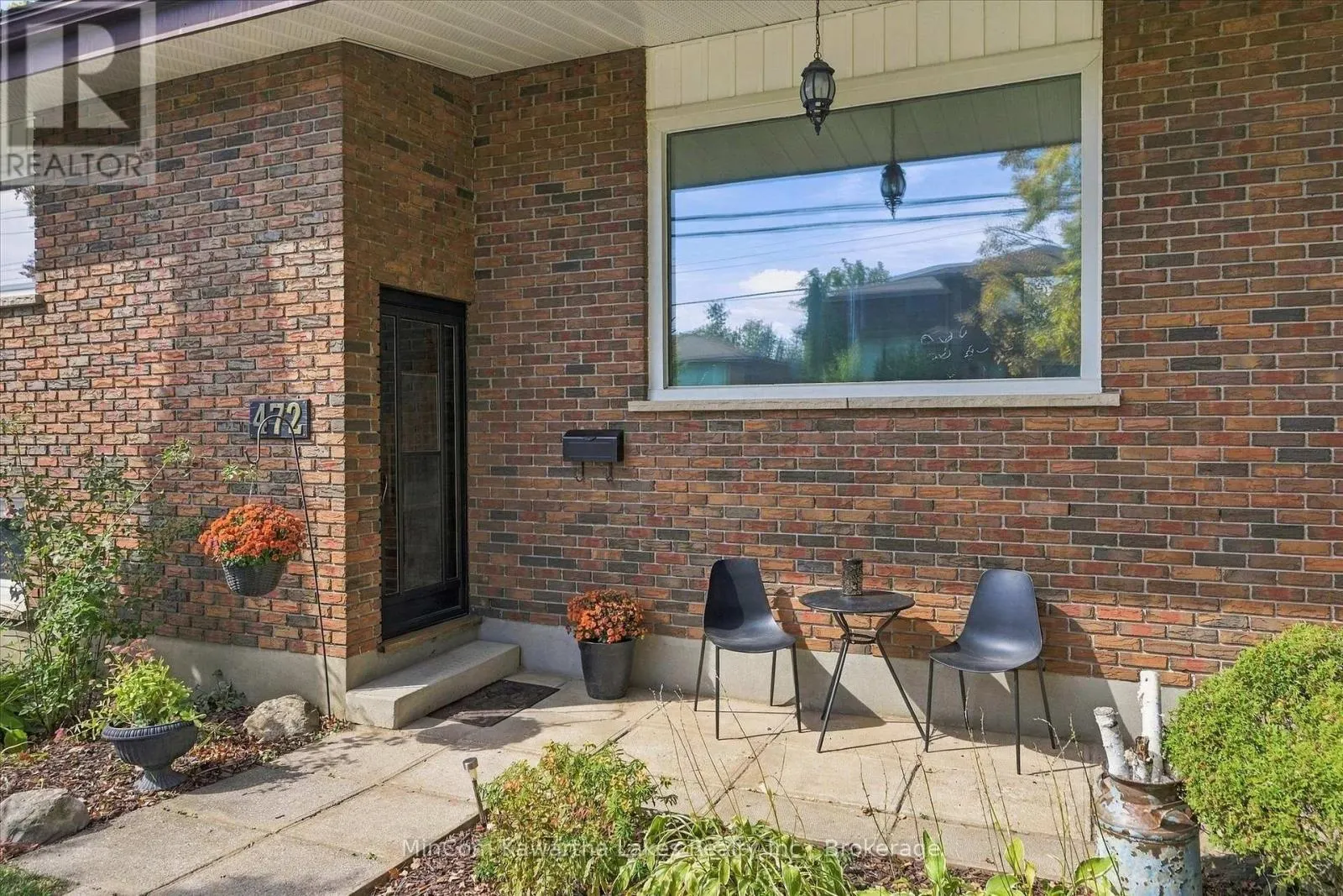 472 HIGHLAND ROAD