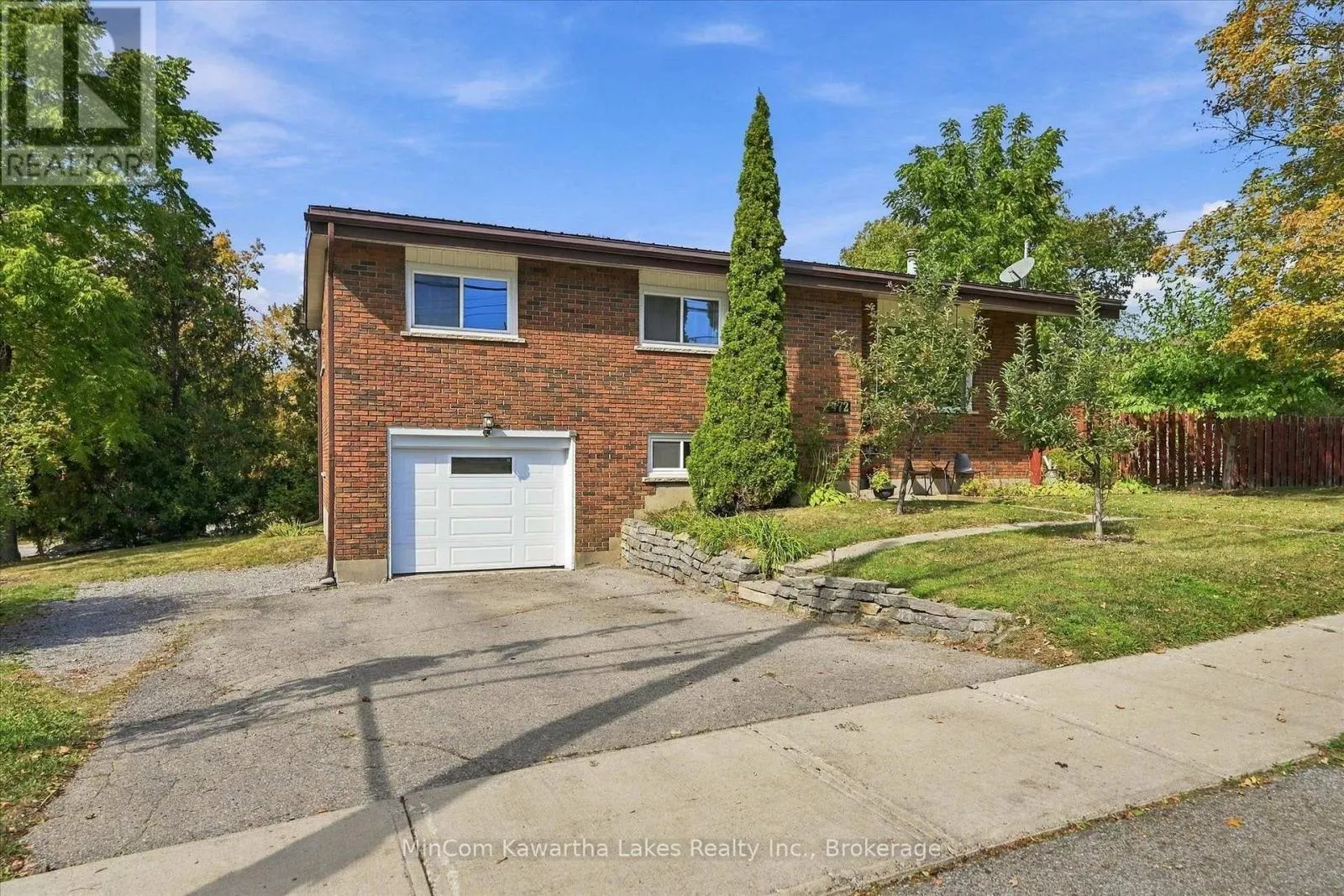 472 HIGHLAND ROAD