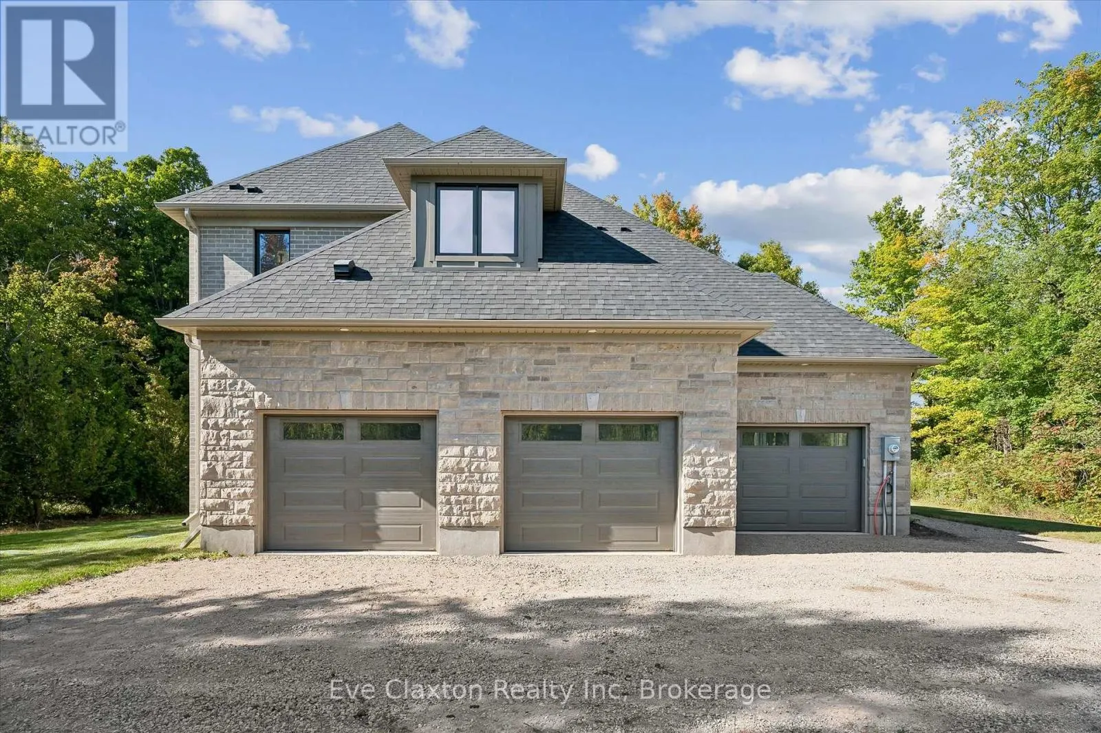 4512 CONCESSION 11 ROAD