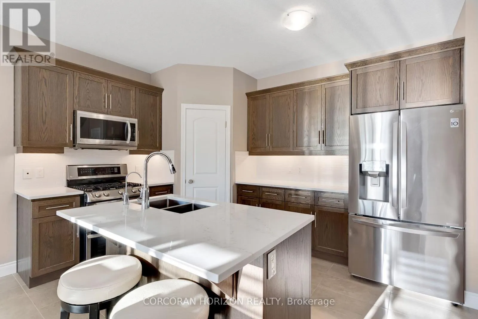 213 LADYSLIPPER DRIVE