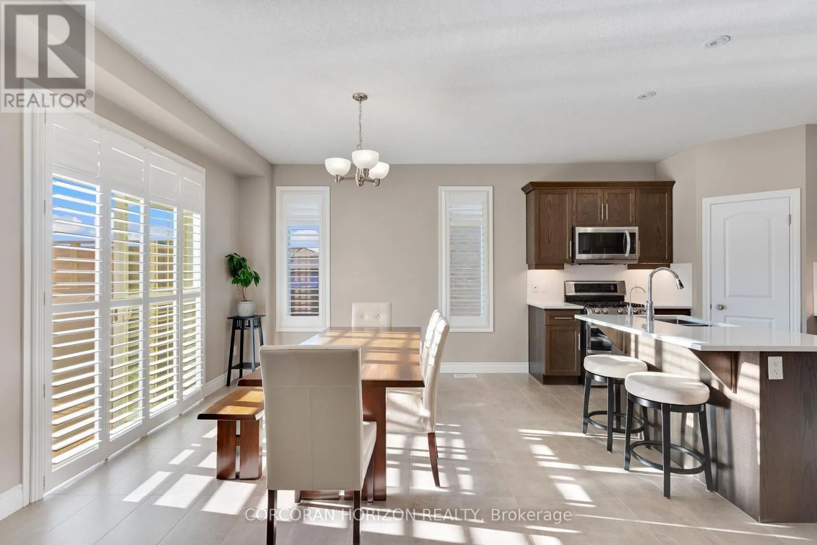 213 LADYSLIPPER DRIVE